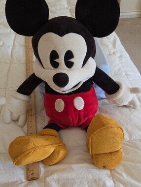 Retired Folkmanis Mickey Mouse Puppet Good Condition